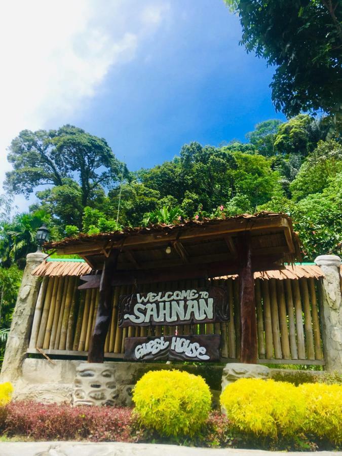 Sahnan Guest House Bukit Lawang Esterno foto